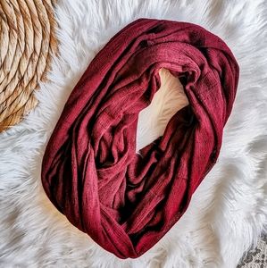 ✨ GIFT WITH PURCHASE!✨Dynamite Infinity Scarf